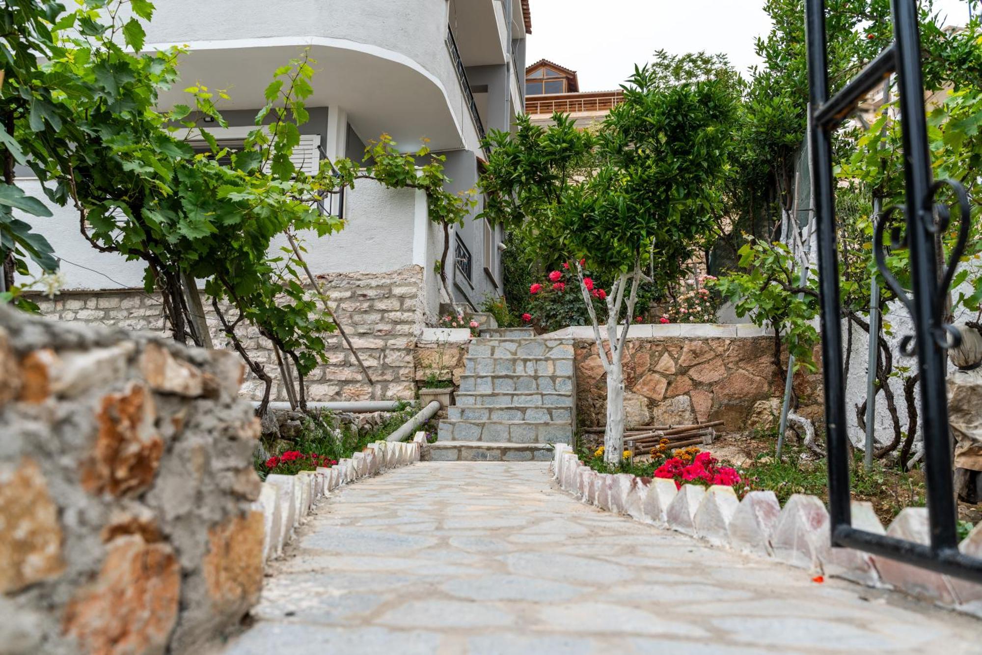 A&V Apartments Саранда Екстер'єр фото